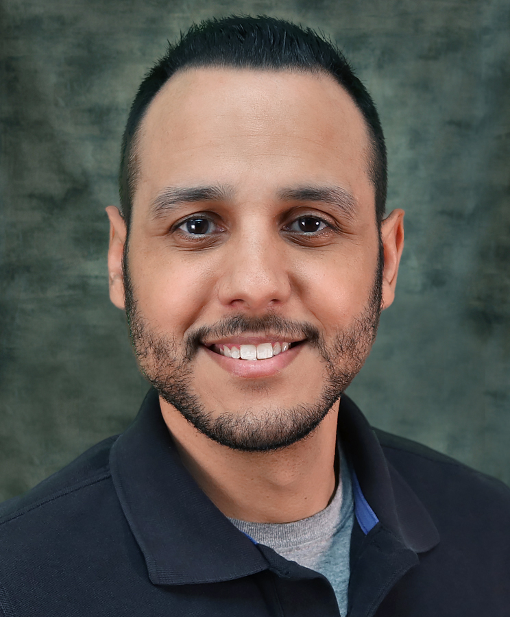 Edgar Navarro - Marketing Manager